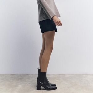 Zara ladies high heeled block Chelsea cowboy boots size 8 black